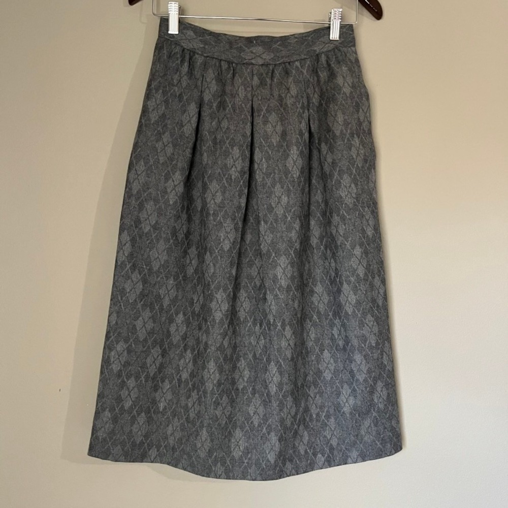 VINTAGE Carlisle Wool Cashmere Skirt Size 8 Knee‎ Length Quiet Luxury Academia